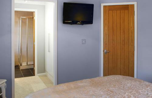 Stag Lodge - Photo 9