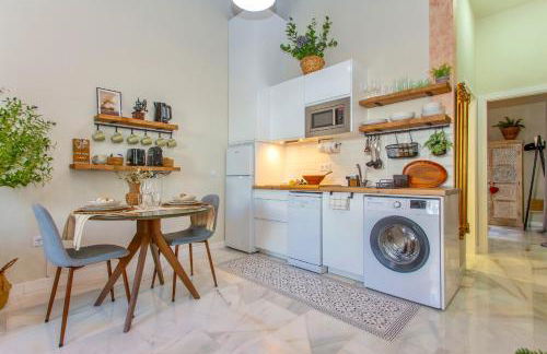 Wehostcostaluz Le Petit Palace Catedral con parking gratuito - Foto 52