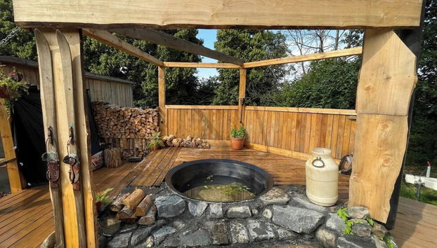 Banheira de hidromassagem exterior