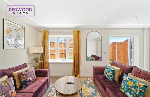 Spacious 4 Bedroom 2 Bath Serviced Home For Contractors & Families with X2 Free Parking Spaces, Fast WiFi - Hosted By Redwood Stays - Foto 40