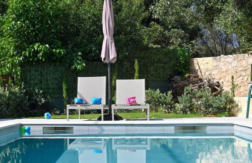 Villa Estatis - Foto 1