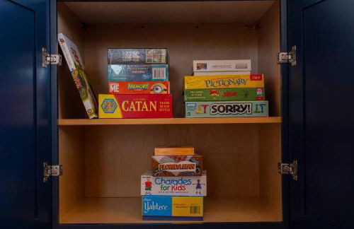 Brand-New Beach Retreat Hot Tub Sleeps 13 - Foto 19