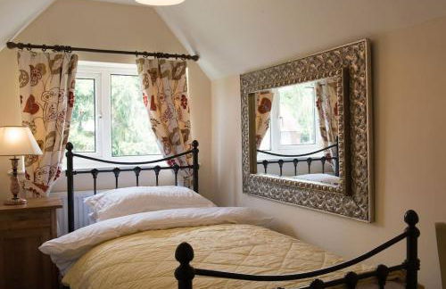 Meddlars a historic cottage on the countryside edge of a vibrant Market Town - Foto 16