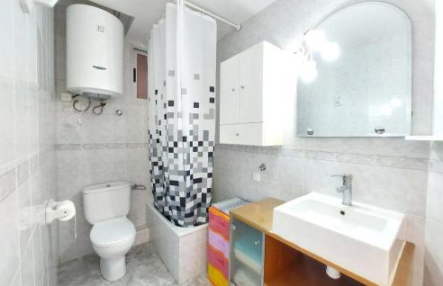 Stunning Apartment In Tavernes De La Valldig - Foto 15