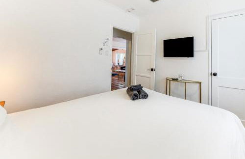 5 Mi to Las Olas Beach! Bright Home with Fenced Yard - Foto 14