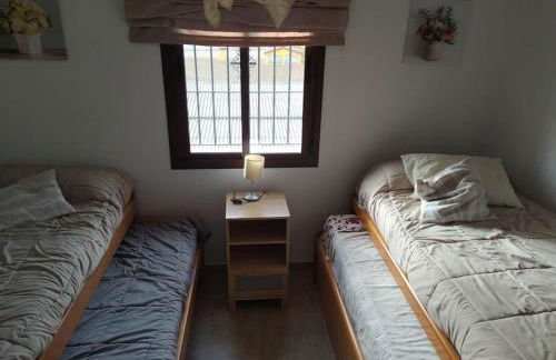 Agradable casa con piscina en la serranía. - Foto 26