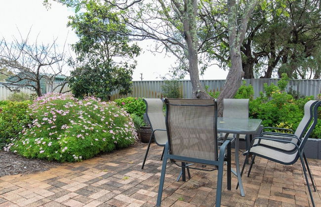 Relax and Unwind at Otters Retreat - Foto 16