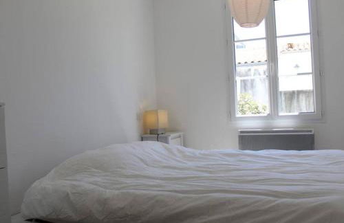 Maison mitoyenne 4 pièces avec jardin clos - Saint Denis d'Oléron - FR-1-246A-406 - Foto 3