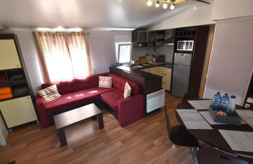 Casa natural con cenador en jardín y parking - Foto 8