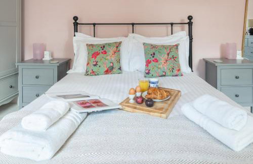 Spacious City-Centre House near Train Station & Business School, with Garden - Foto 39