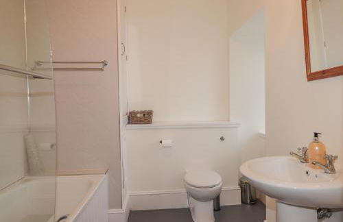 Freswick Castle - Photo 40