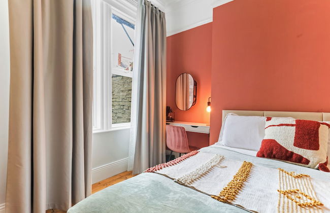 St Georges Apartment- North East Escapes - Photo 3