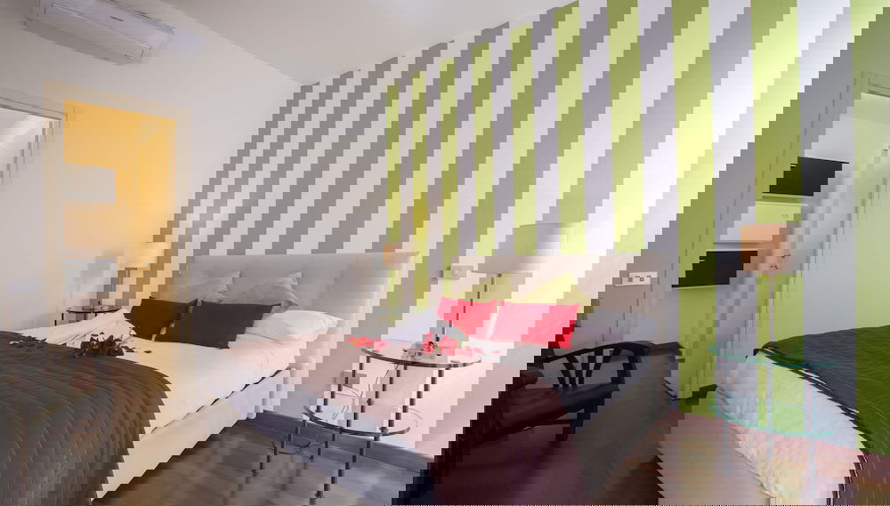 The Square Apartment - Foto 1, Imagen principal