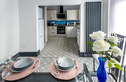 Stylish 3 bedroom Wigan House sleeps 7 - Foto 18