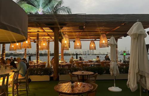 Stunning Views 2BD Condo at Hotel w Pool, Bar - Foto 7