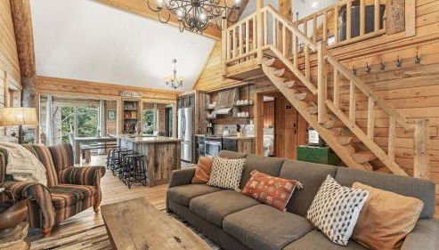 OVER THE RIVER AND THROUGH THE WOODS - Foto 4