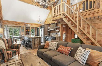 OVER THE RIVER AND THROUGH THE WOODS - Foto 4