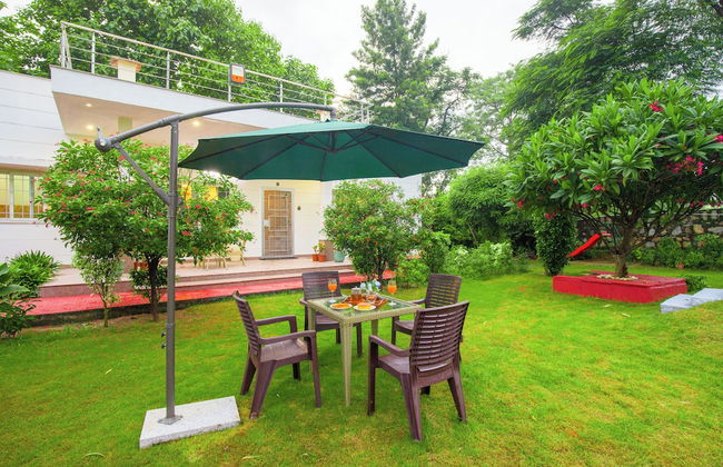 Alaya Stays 3 BHK with Pvt Pool-Daffodil - Foto 44