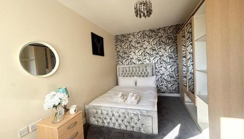 1 Bed Flat - Sleeps 4 - Pets - Parking - Wifi - Foto 2