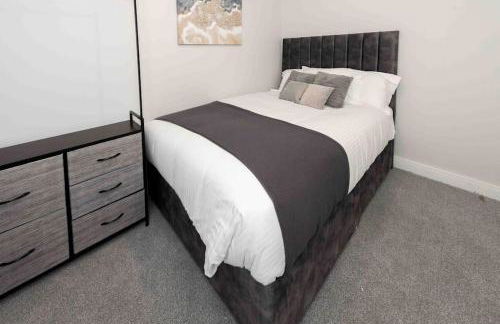 Beautiful, Peaceful, 5 Bedroom home with Hot Tub! - Foto 54