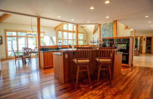 Rustic-modern Lake House in Milton Near Burlington and Eagle Mountain - Foto 42