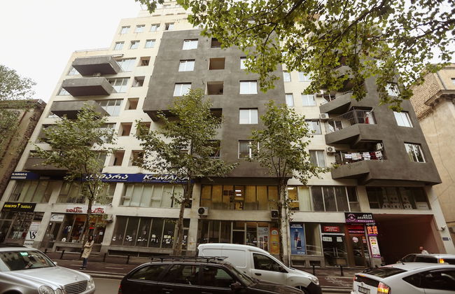 One Bedroom apartment for shopaholics - Foto 1