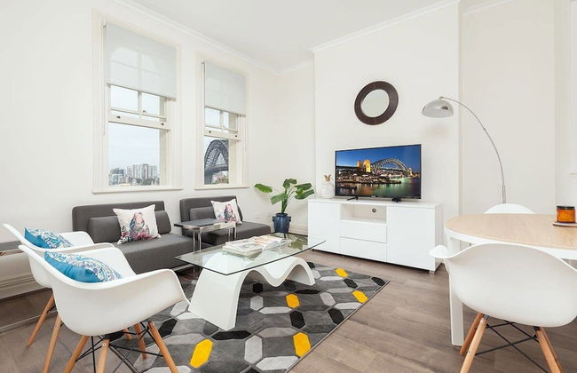 Stunning Sydney Home 8 - Photo 1