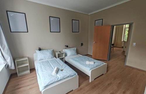 Stylish 1-Bedroom Apartment for Rent - Central Essen Location - Foto 1