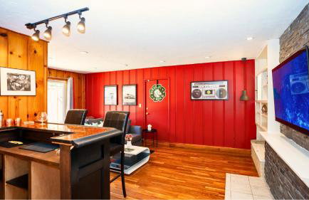 Cheerful 3BR Bar, Jacuzzi & Kids Treehouse - Foto 33