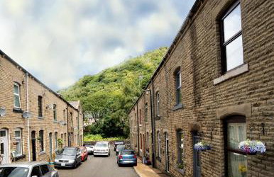 Hebden Bridge Haven - Stylish, Cosy, Canal Side, Pet Friendly - Photo 31