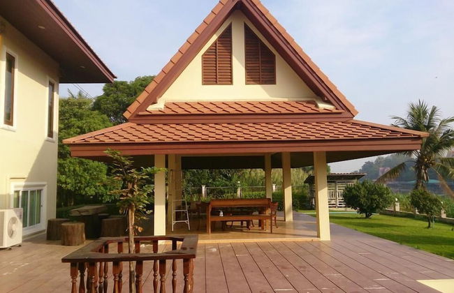 Tharnrarin Villa Suphan Buri - Photo 69