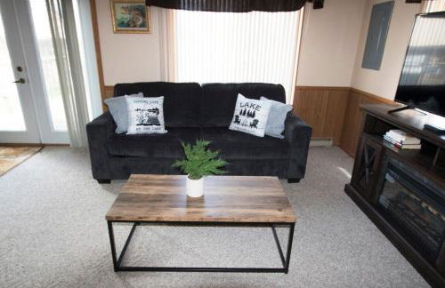 All Seasons Fully Furnished Home - Foto 18