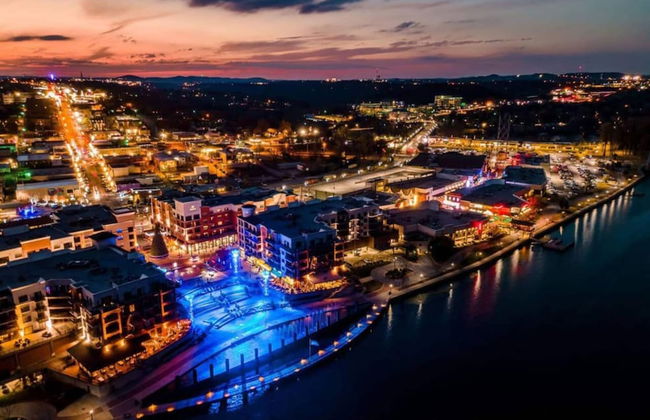 Hot Tub-Firepit-Bunkroom near Crick - Foto 35