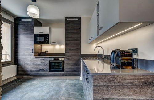 White Pearl Apartments - Photo 53