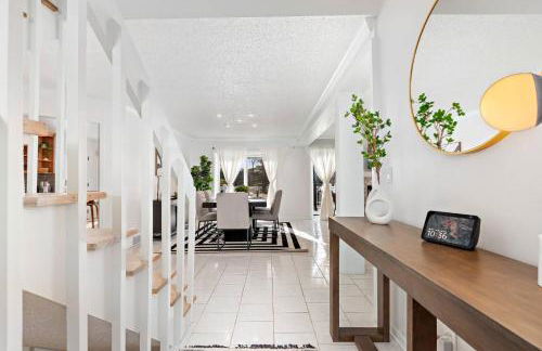 Stunning home woods 15 min to overlandpark - Photo 72