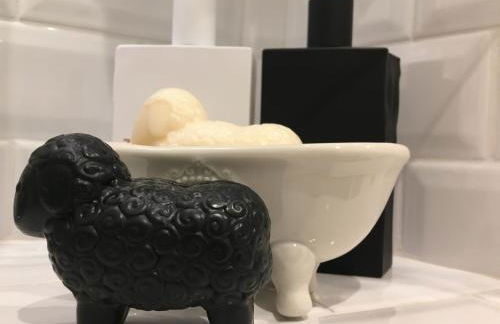 New Design Apartment - Photo 48