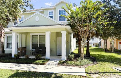 Stylish 3-BR with Private Pool & Conservation View - Foto 40