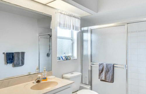 3 BR Pool Home 9 Miles to Beach and Golf Courses - Photo 12