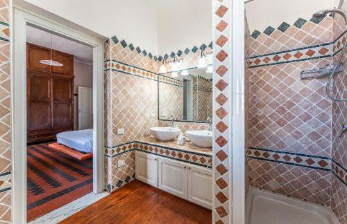 Lux Historic Villa Giardini, with private Pool SouthSardiniaHolidays - Foto 15