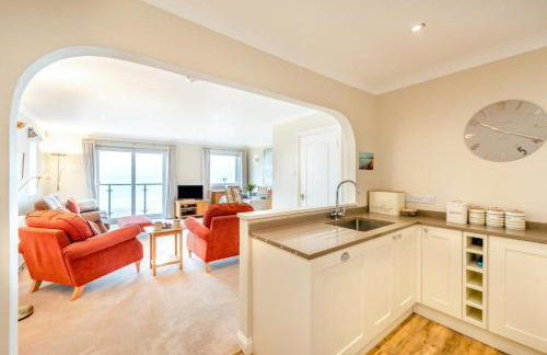 3 Bed in Putsborough oc-flt20 - Photo 6