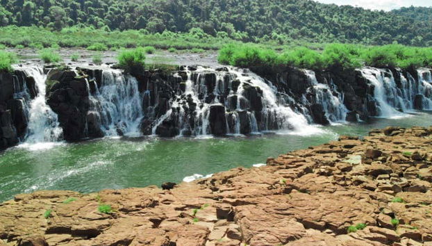 Veremos de perto os Saltos del Moconá