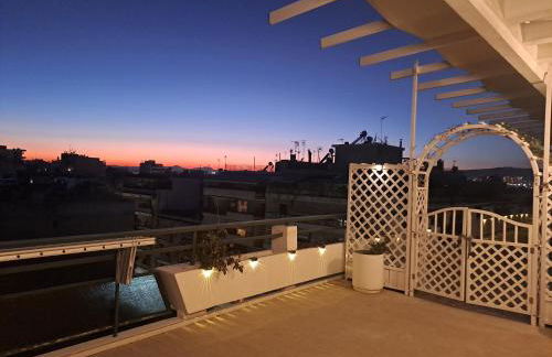 Quiet house-Athens Center 100 meters balcony on the top floor - Foto 8