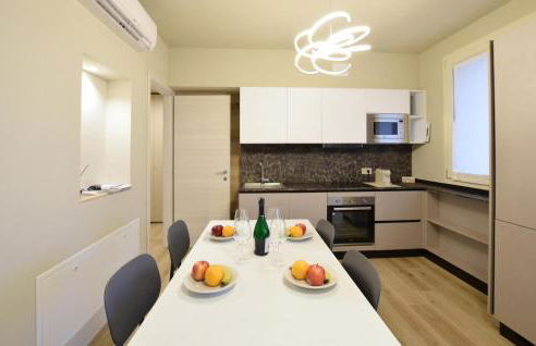 2 Bedroom Gorgeous Apartment In Premaor - Foto 5