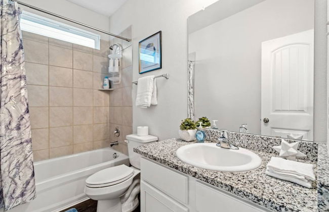 Spacious Fort Worth House Ideal for Relocations - Foto 15