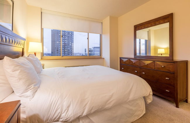 Bluebird Suites near Newport Center - Foto 12