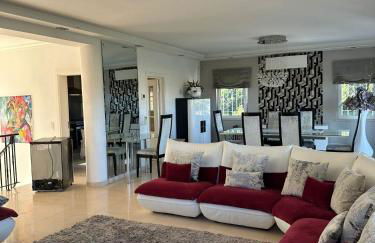 3 Bedroom villa with a sea view completely private - Foto 50