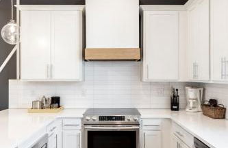 STAR Retreat Townhome with Garage 3 miles to Downtown - Foto 11