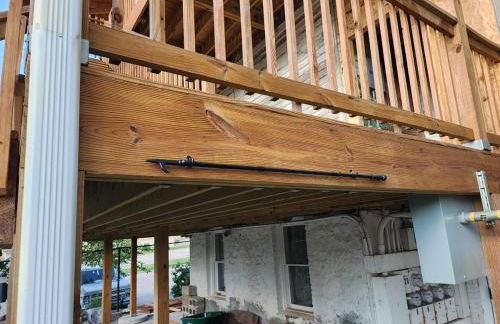 Relaxing Downtown 1 Bed, Dog Friendly Apartment with Deck, Dog Exercise Area - Foto 42