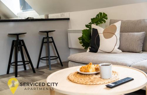 SCA-Arden House 10min to NEC Sleeps 6 Parks 2 Vans - Foto 40