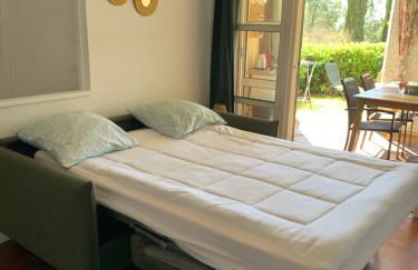 Appartement résidence Club -Rez-de-jardin clôturé -piscines dont une Chauffée du 04 avril au 02 novembre - Foto 14